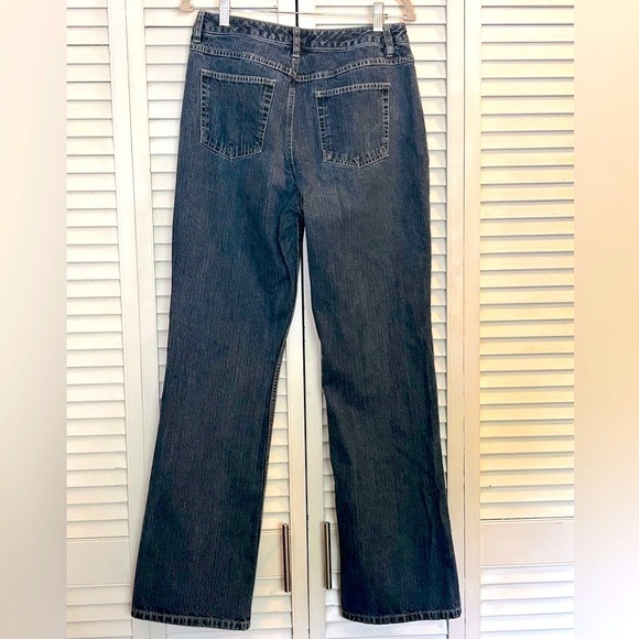 Liz Claiborne women’s size 8L medium wash jeans‎ - Picture 2 of 12